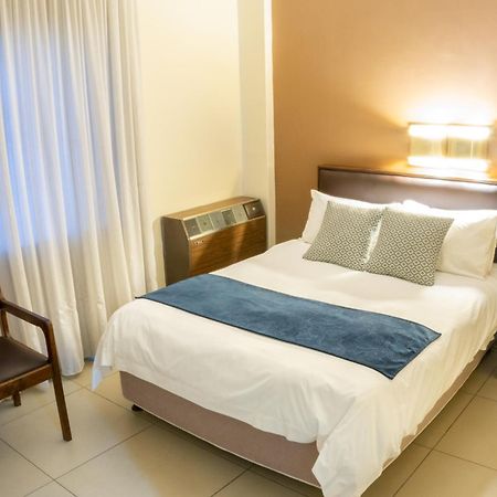 Elgro Hotel 波切夫斯特鲁姆 外观 照片