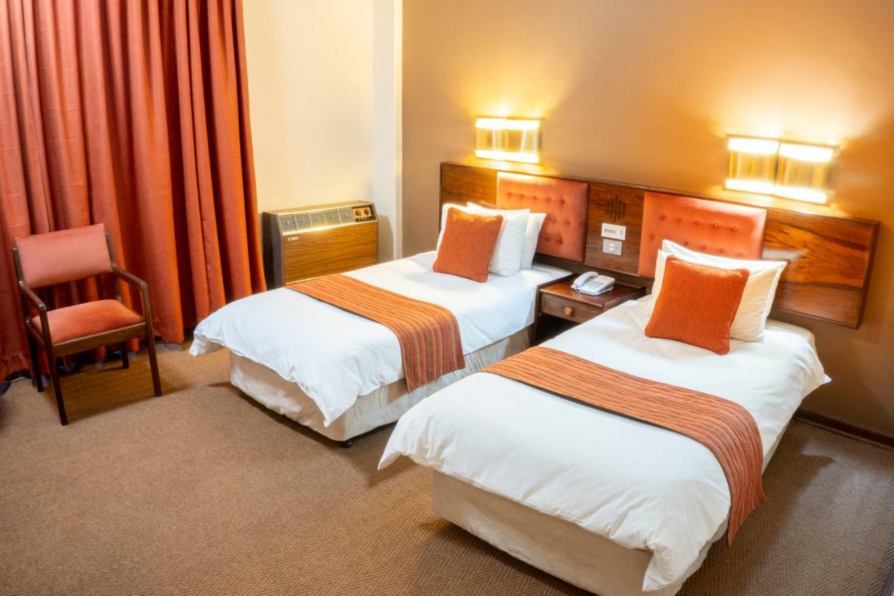 Elgro Hotel 波切夫斯特鲁姆 外观 照片